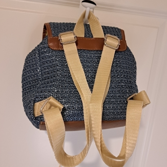✨️nwot ✨️Lily Bloom Woven Backpack Blue - Picture 2 of 8